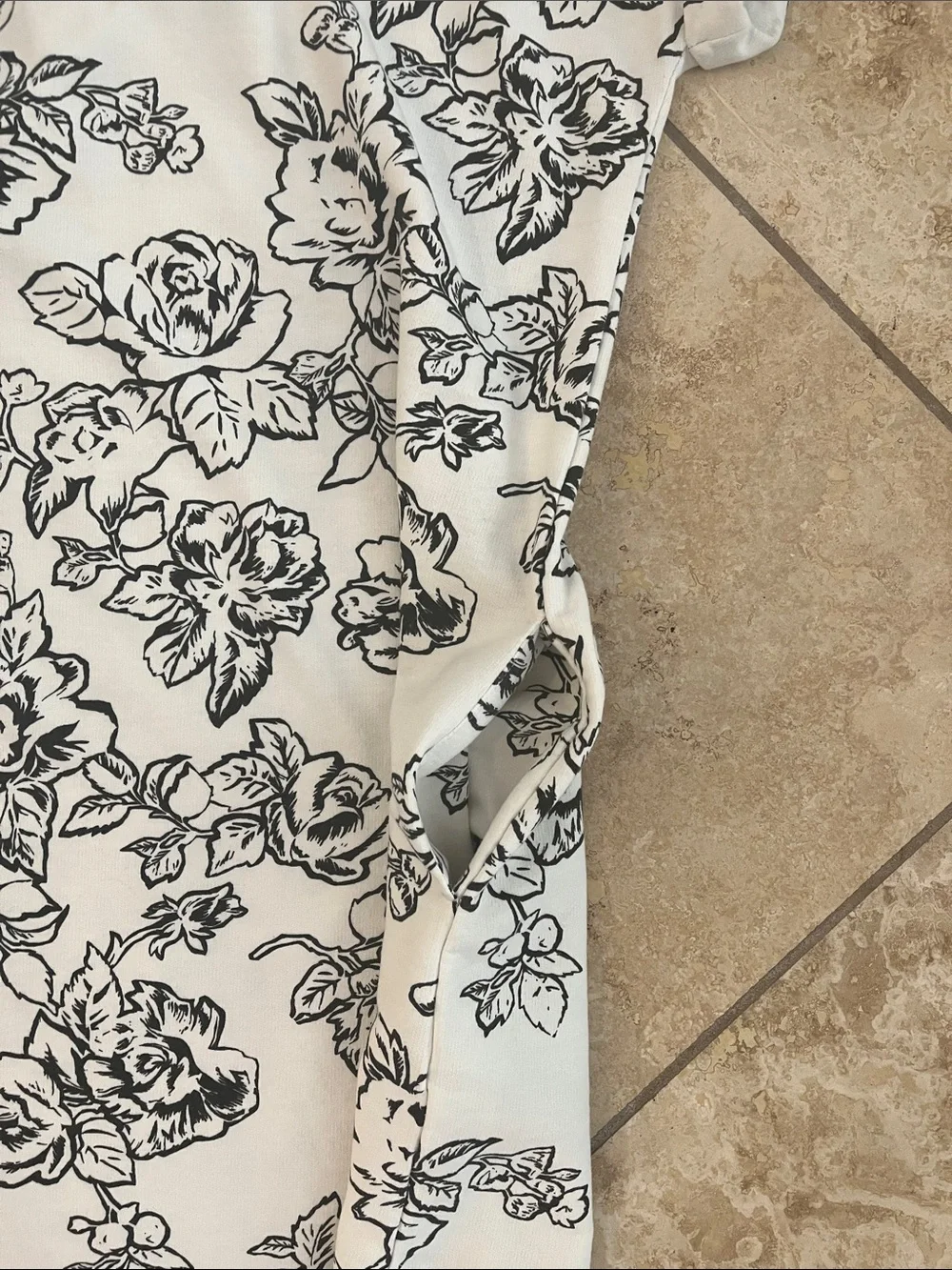 Floral Black & White Short Sleeve Tunic